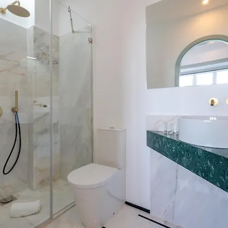 Westlight - Adults Only Guest house